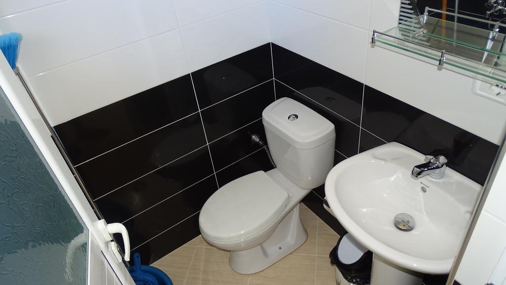 Modern Sea View Apartment Ksamil Esterno foto