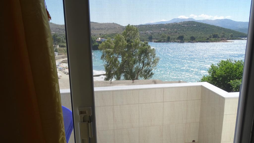 Modern Sea View Apartment Ksamil Esterno foto