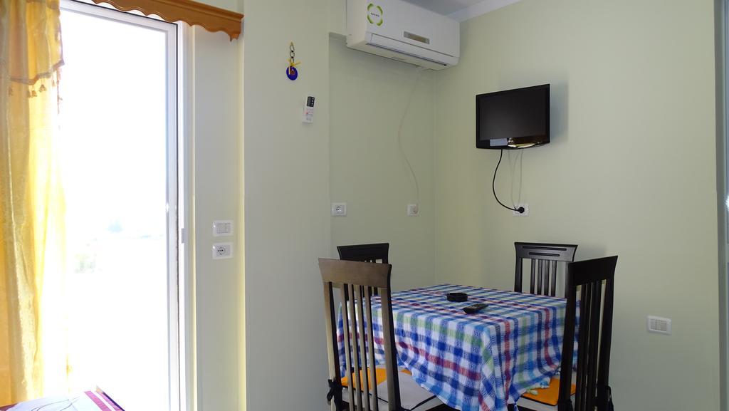 Modern Sea View Apartment Ksamil Esterno foto