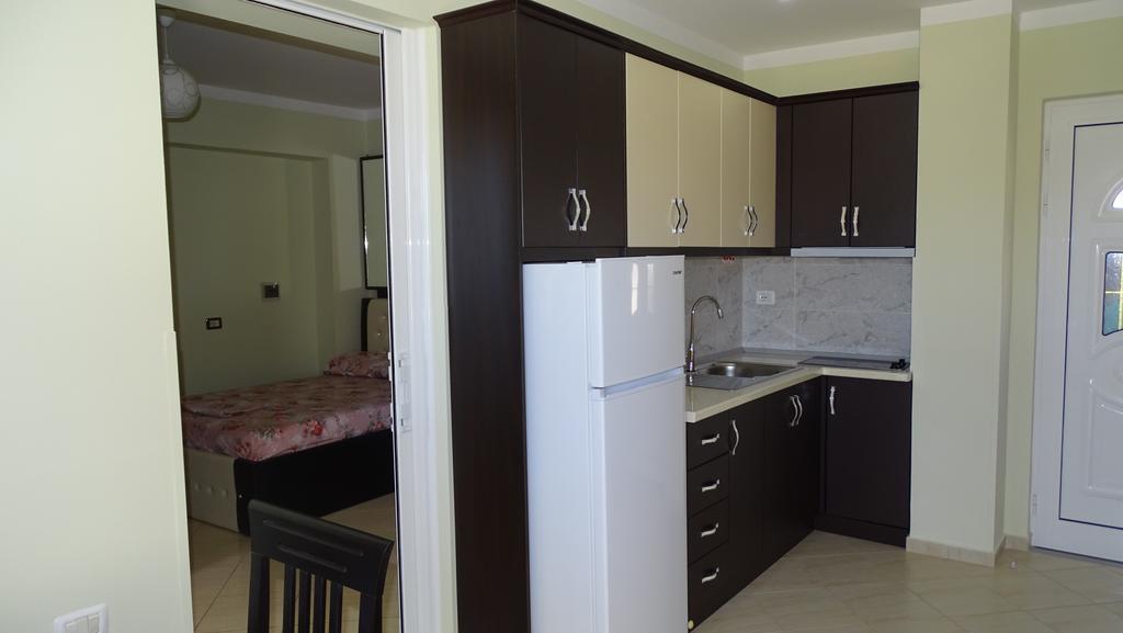 Modern Sea View Apartment Ksamil Esterno foto